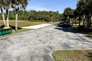 1280 12th Ave NE, Naples, FL 34120 - Photo 22