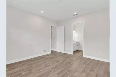 268 Indies Dr E #201, Naples, FL 34114 - Photo 10