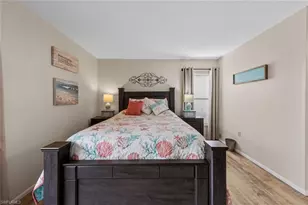 9623 Eaton Gardens Ln, Fort Myers, FL 33919 - Photo 14