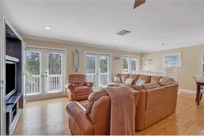 1292 Grand Canal Dr, Naples, FL 34110 - Photo 10