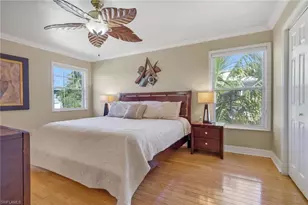 1292 Grand Canal Dr, Naples, FL 34110 - Photo 16