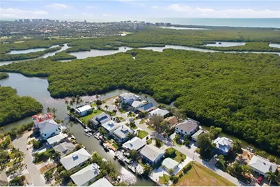 1286 Venetian Way, Naples, FL 34110 - Photo 44