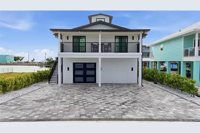 910 3rd St, Fort Myers Beach, FL 33931 - Photo 6