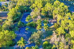 5191 Mahogany Ridge Dr, Naples, FL 34119 - Photo 2