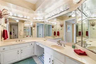 4551 Gulf Shore Blvd N, Naples, FL 34103 - Photo 10