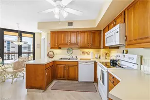 4551 Gulf Shore Blvd N, Naples, FL 34103 - Photo 8