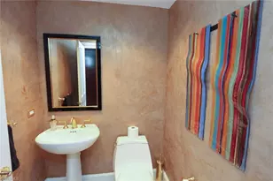 8665 Bay Colony Dr, Naples, FL 34108 - Photo 26