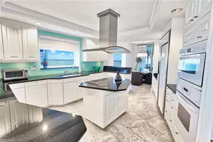 8665 Bay Colony Dr, Naples, FL 34108 - Photo 6