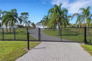 653 23rd St SW, Naples, FL 34117 - Photo 2