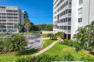 5 Bluebill Ave, Naples, FL 34108 - Photo 42