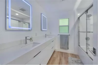 418 Germain Ave, Naples, FL 34108 - Photo 32