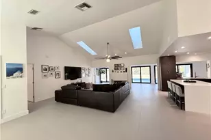 3631 1st Ave NW, Naples, FL 34120 - Photo 10