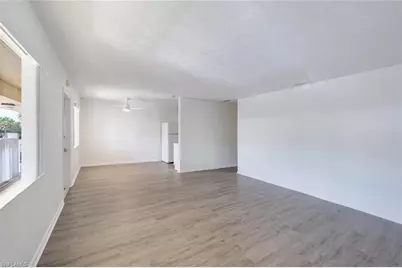 4603 Bayshore Dr #F10, Naples, FL 34112 - Photo 4