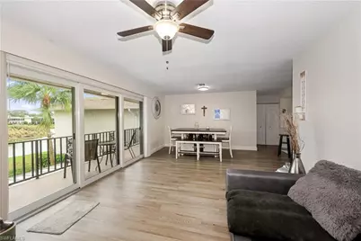 221 Palm Dr #221-2, Naples, FL 34112 - Photo 4