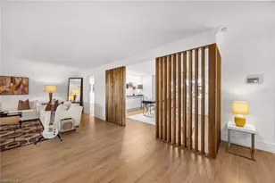 688 Parkview Ln, Naples, FL 34103 - Photo 6