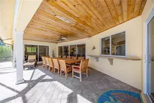 688 Parkview Ln, Naples, FL 34103 - Photo 24