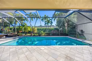 688 Parkview Ln, Naples, FL 34103 - Photo 22