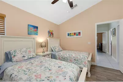 934 Marble Dr, Naples, FL 34104 - Photo 28