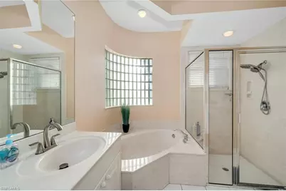 934 Marble Dr, Naples, FL 34104 - Photo 20