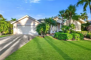 934 Marble Dr, Naples, FL 34104 - Photo 1