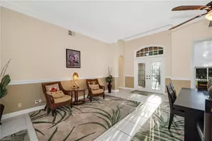 934 Marble Dr, Naples, FL 34104 - Photo 4