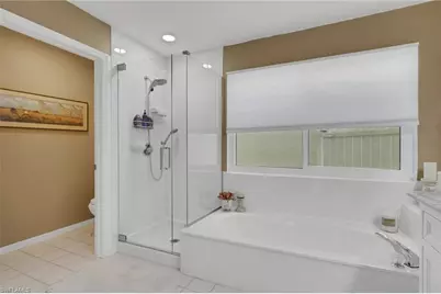 805 Reef Point Cir, Naples, FL 34108 - Photo 16