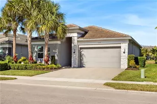 11528 Jacaranda Dr, Naples, FL 34120 - Photo 4