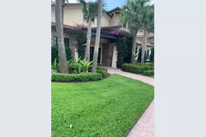 9236 Glenforest Dr, Naples, FL 34120 - Photo 10