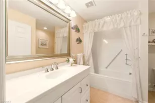 2350 Hidden Lake Ct, Naples, FL 34112 - Photo 14