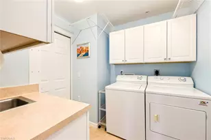 2350 Hidden Lake Ct, Naples, FL 34112 - Photo 22