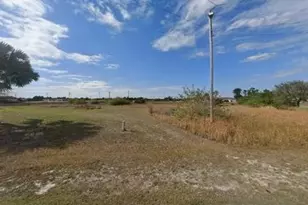 207 Pennfield St, Lehigh Acres, FL 33974 - Photo 1
