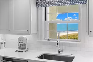 2701 Gulf Shore Blvd N, Naples, FL 34103 - Photo 16