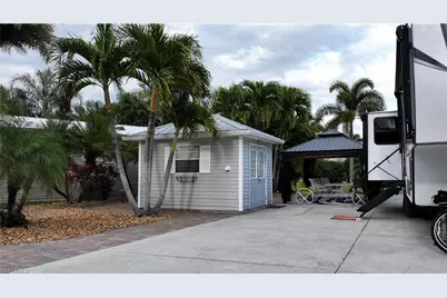 5823 Burrwood Ct, Fort Myers, FL 33905 - Photo 12