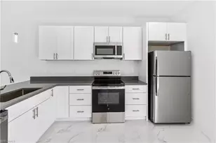 930 Hepburn Ave, Lehigh Acres, FL 33974 - Photo 18