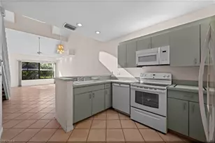 71 Emerald Woods Dr, Naples, FL 34108 - Photo 10