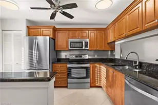 3012 Sandpiper Bay Cir, Naples, FL 34112 - Photo 4