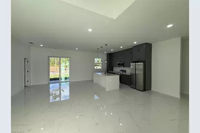 1121 Florence St E, Lehigh Acres, FL 33974 - Photo 12