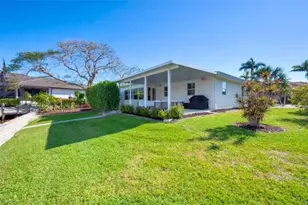 467 Balsam Ct, Marco Island, FL 34145 - Photo 18