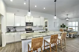 1137 SW 2nd St, Cape Coral, FL 33991 - Photo 4