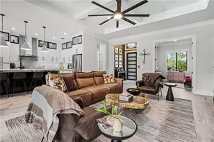 1720 21st St SW, Naples, FL 34117 - Photo 8