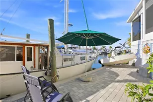 35 Emily Ln, Fort Myers Beach, FL 33931 - Photo 20