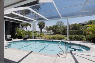700 Lambton Ln, Naples, FL 34104 - Photo 22