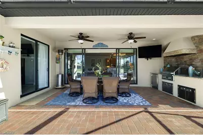 28542 Westmeath Ct, Bonita Springs, FL 34135 - Photo 34