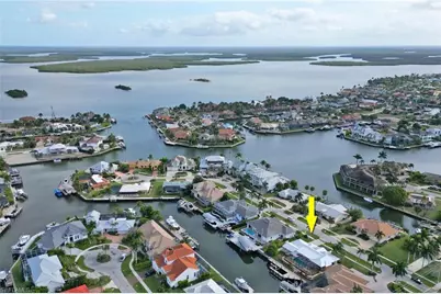 562 Goldcoast Ct, Marco Island, FL 34145 - Photo 28