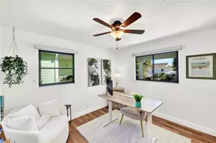 1285 Grand Canal Dr, Naples, FL 34110 - Photo 22