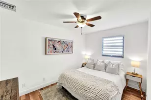 1285 Grand Canal Dr, Naples, FL 34110 - Photo 20