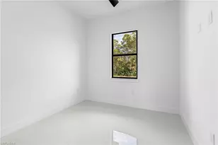 920 Anaconda Ave S, Lehigh Acres, FL 33974 - Photo 6