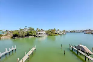 1910 Gulf Shore Blvd N, Naples, FL 34102 - Photo 6