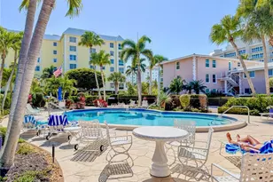 1910 Gulf Shore Blvd N, Naples, FL 34102 - Photo 26