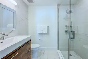 1910 Gulf Shore Blvd N, Naples, FL 34102 - Photo 20